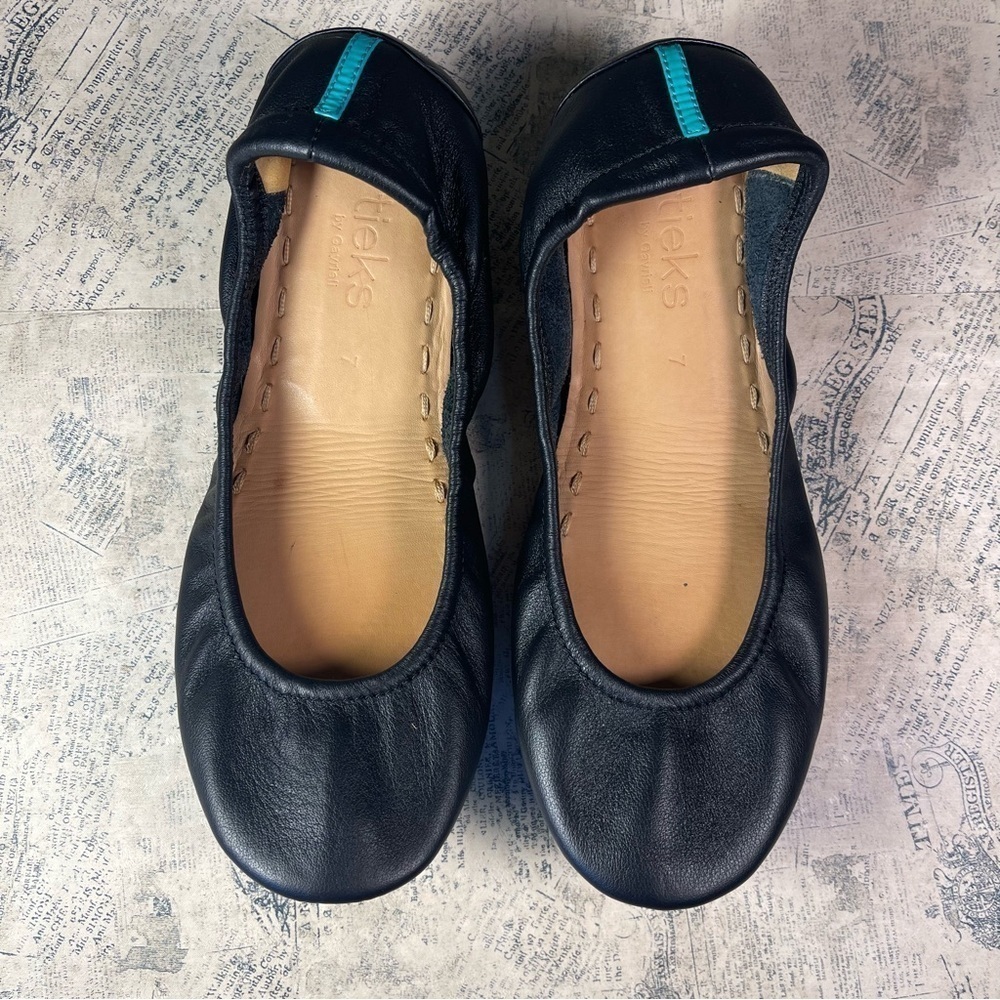 Tieks Matte Black Leather Ballet Flats Foldable Italian Leather Comfort Shoes